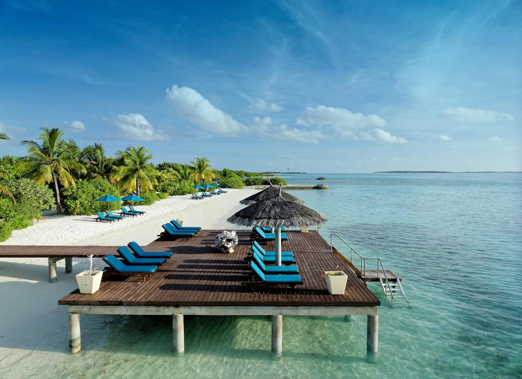 Canareef Resort Maldives Addu City Exterior photo