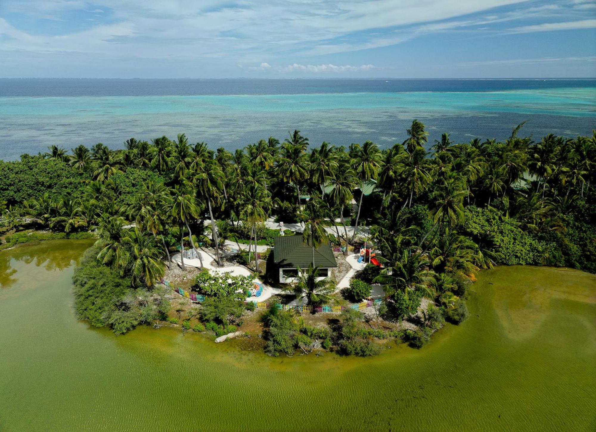 Canareef Resort Maldives Addu City Exterior photo