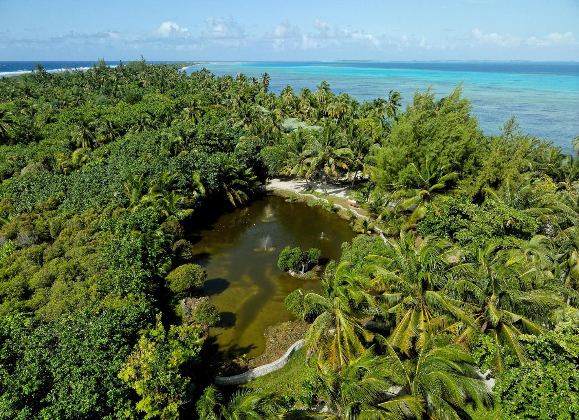 Canareef Resort Maldives Addu City Exterior photo