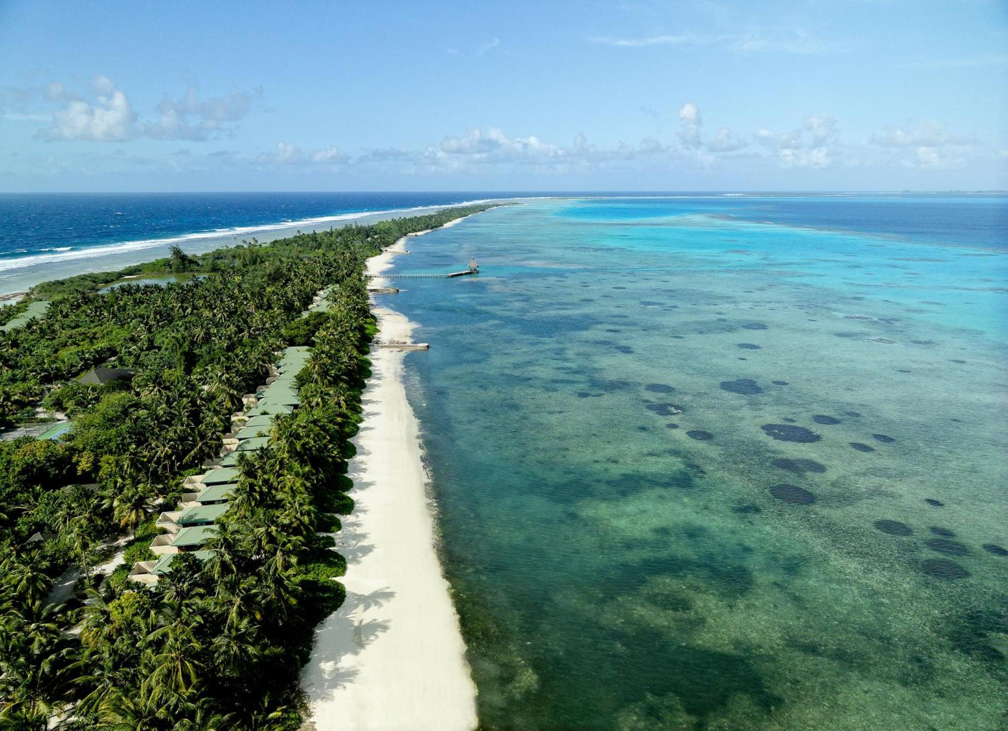 Canareef Resort Maldives Addu City Exterior photo