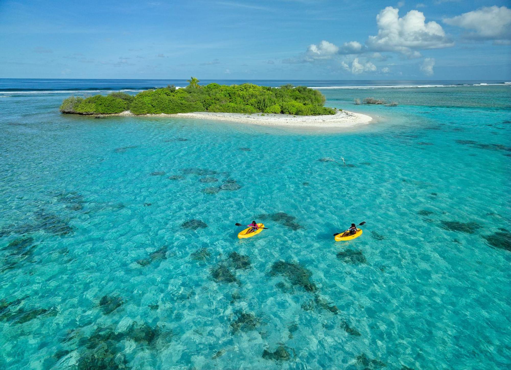 Canareef Resort Maldives Addu City Exterior photo