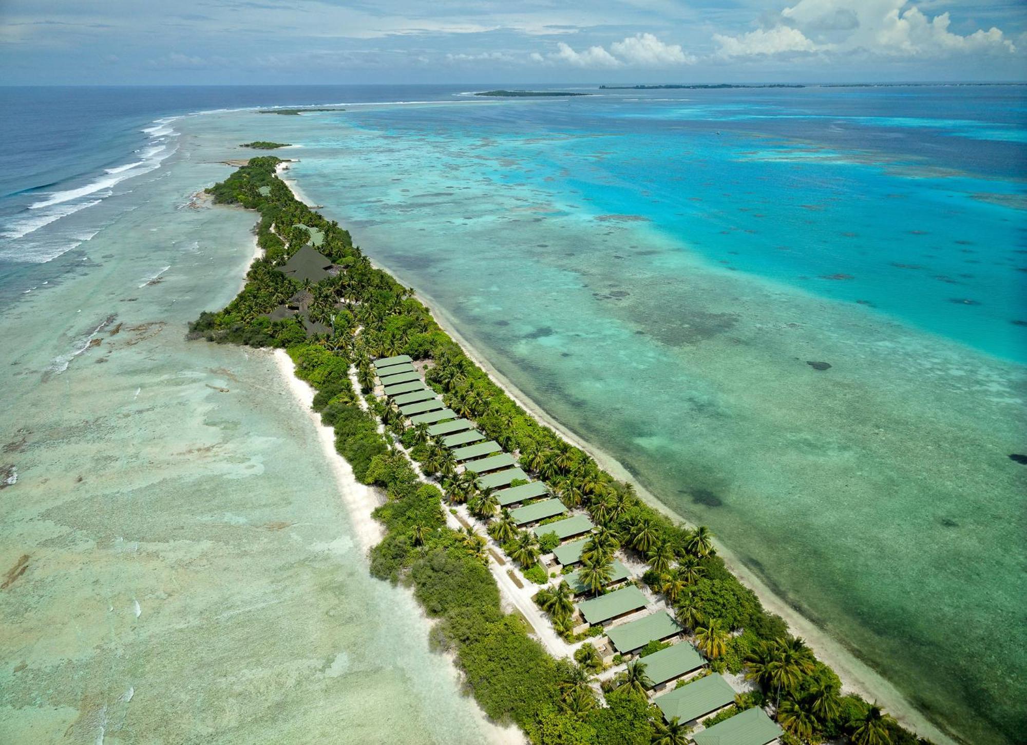 Canareef Resort Maldives Addu City Exterior photo