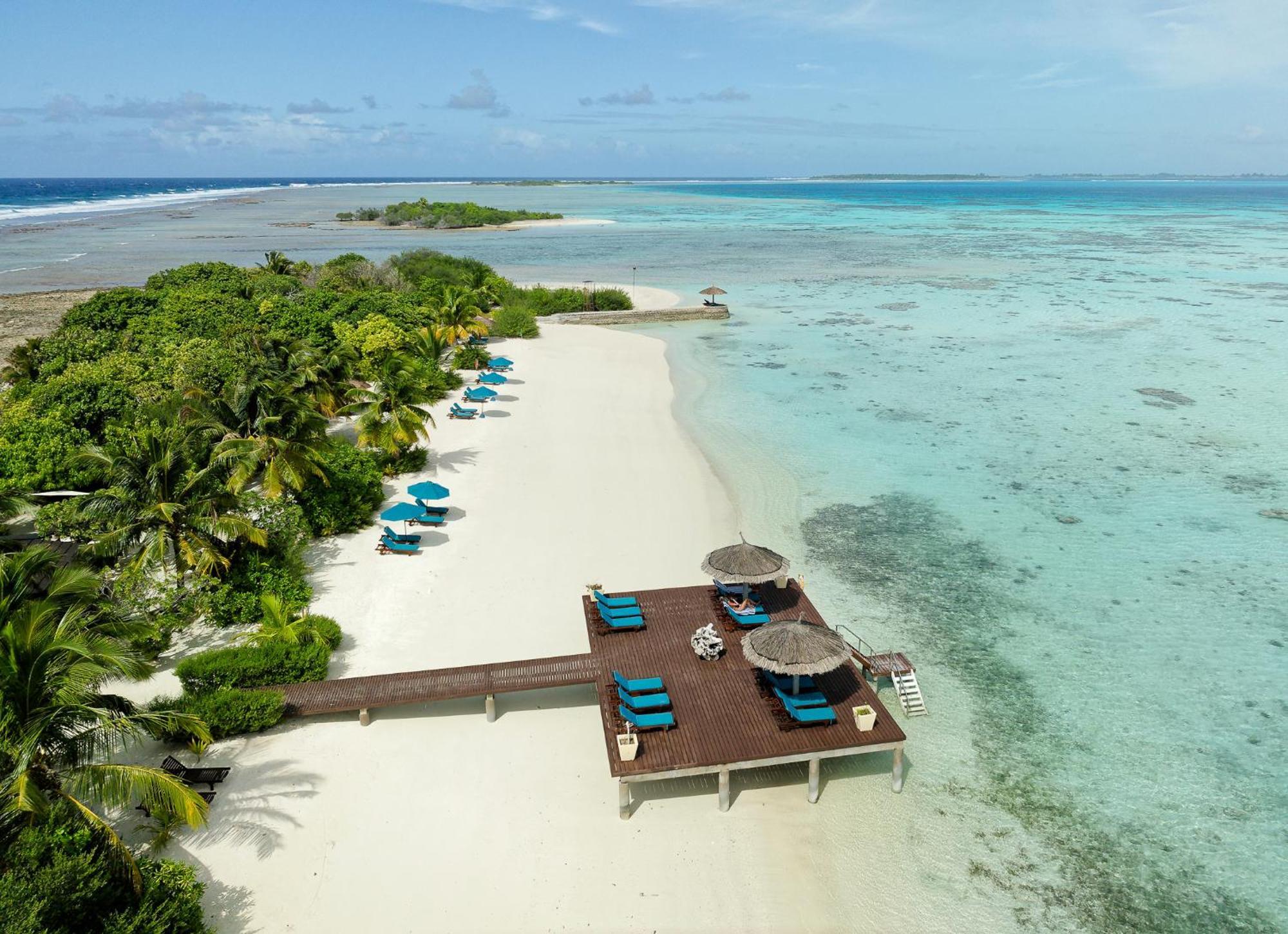 Canareef Resort Maldives Addu City Exterior photo